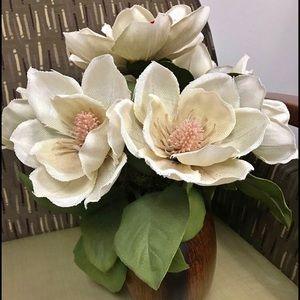 Faux flower (artificial flower) with vase